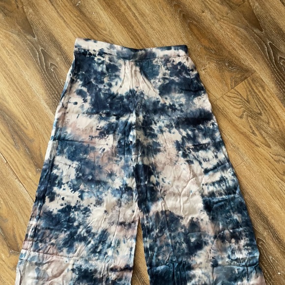 Young Fabulous & Broke Midnight Canyon Wash Wide Leg Pants NWT Tie Dye - Picture 9 of 10